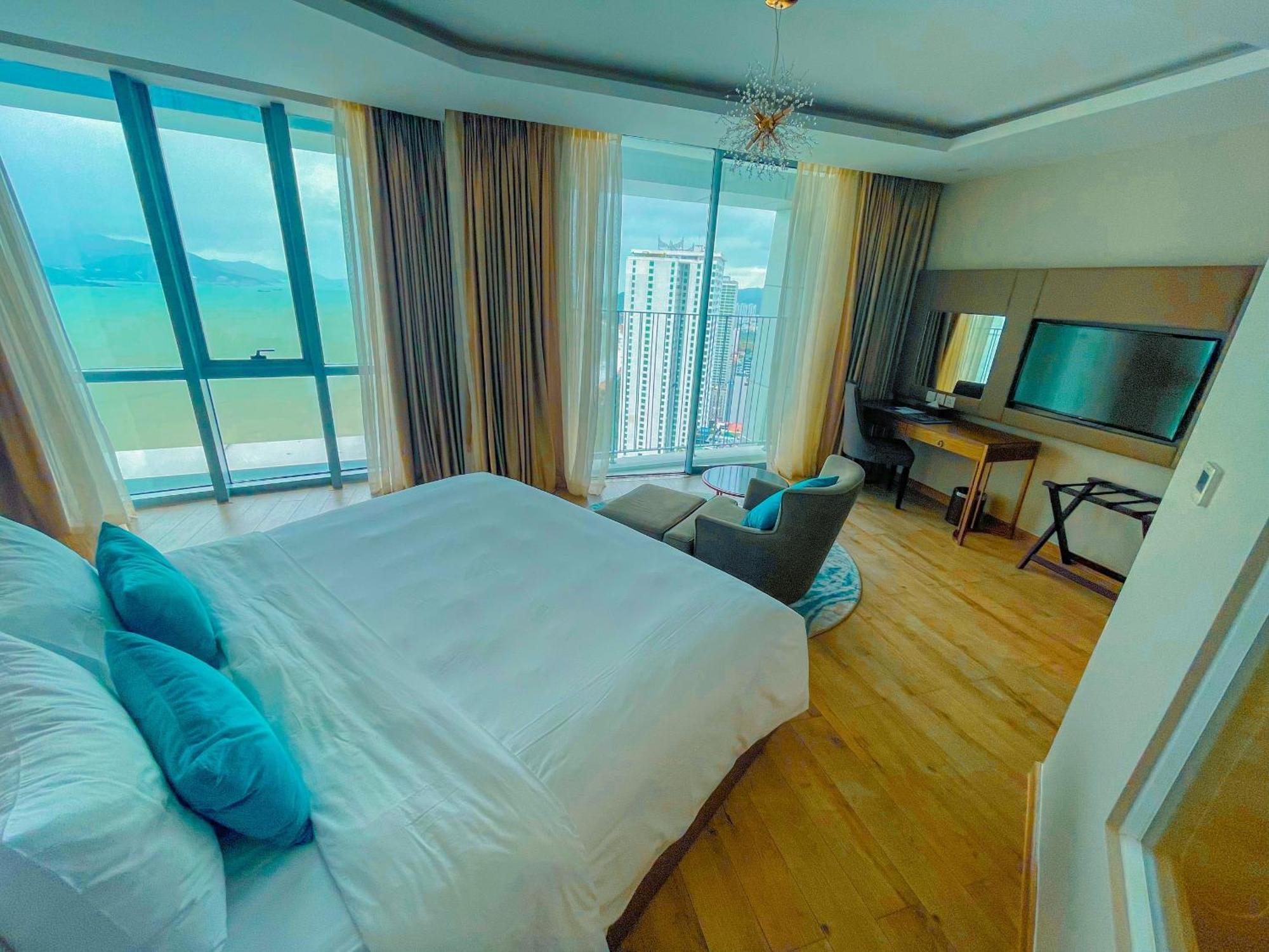 Panorama Condotel By Hlg Nha Trang Exterior photo